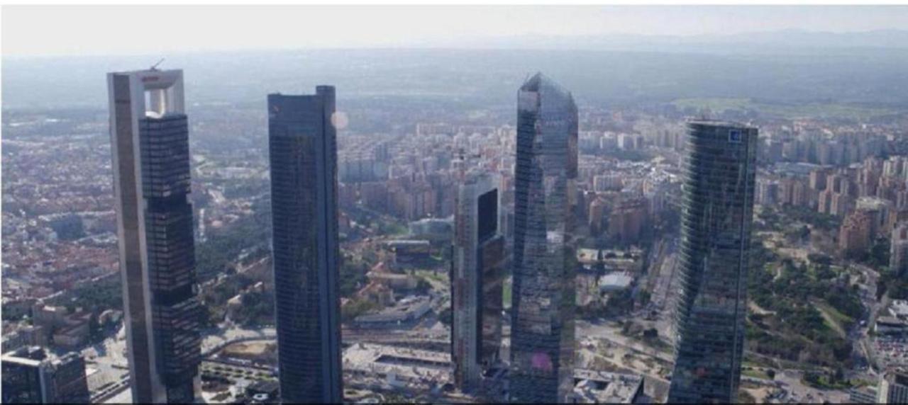 Adosado Cerca Plaza Castilla - Apartamento Cuzco Madryt Zewnętrze zdjęcie